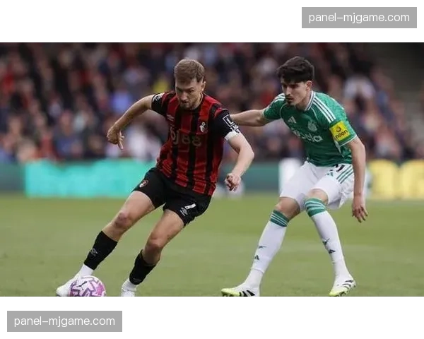 诺丁汉森林1-1战平伯恩茅斯，保级关键战各取一分